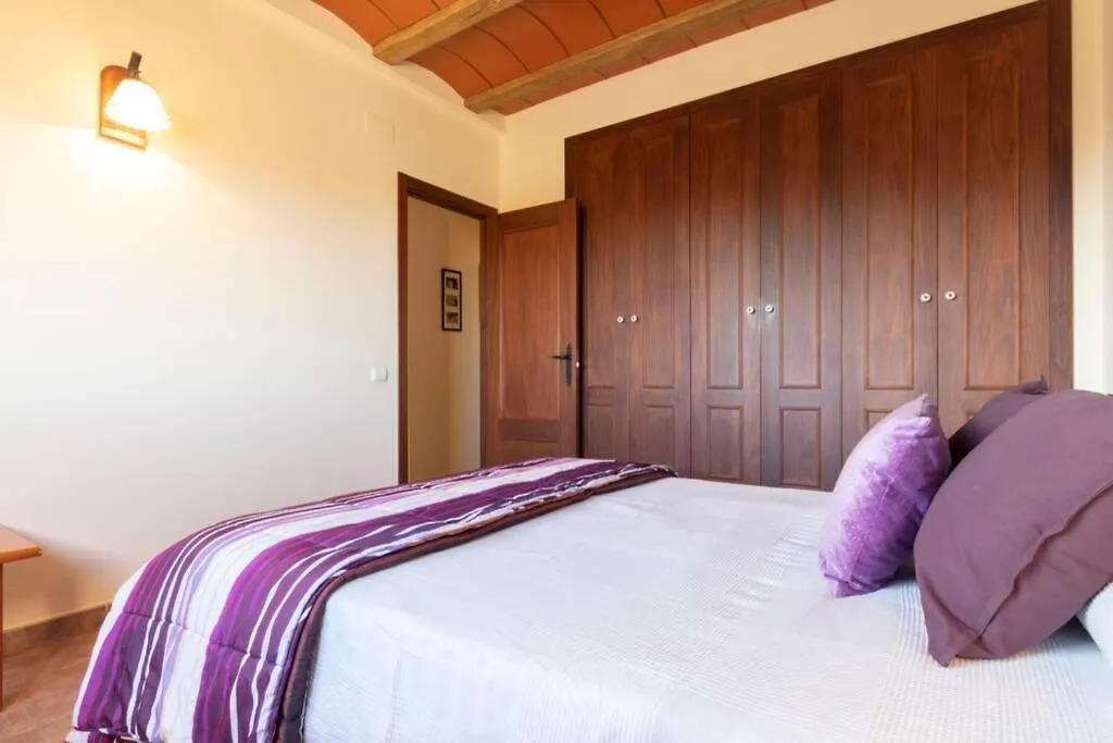 Villa Lo Guaret. La Cava 0*,